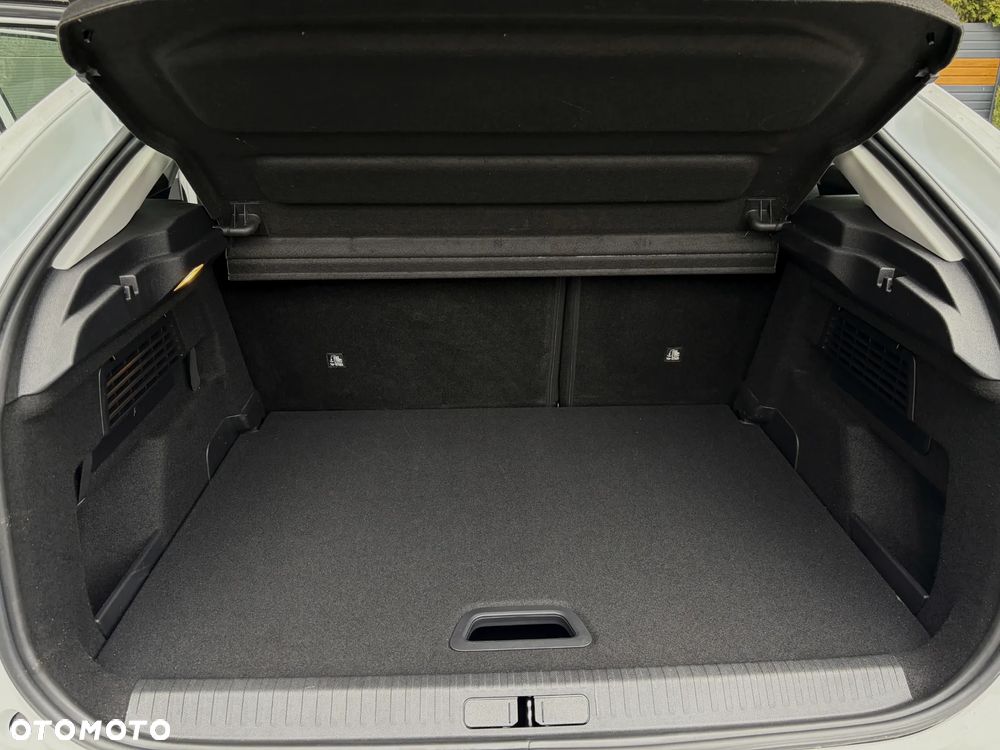 Citroën C4 PureTech 130 Stop&Start EAT8 PLUS - 35