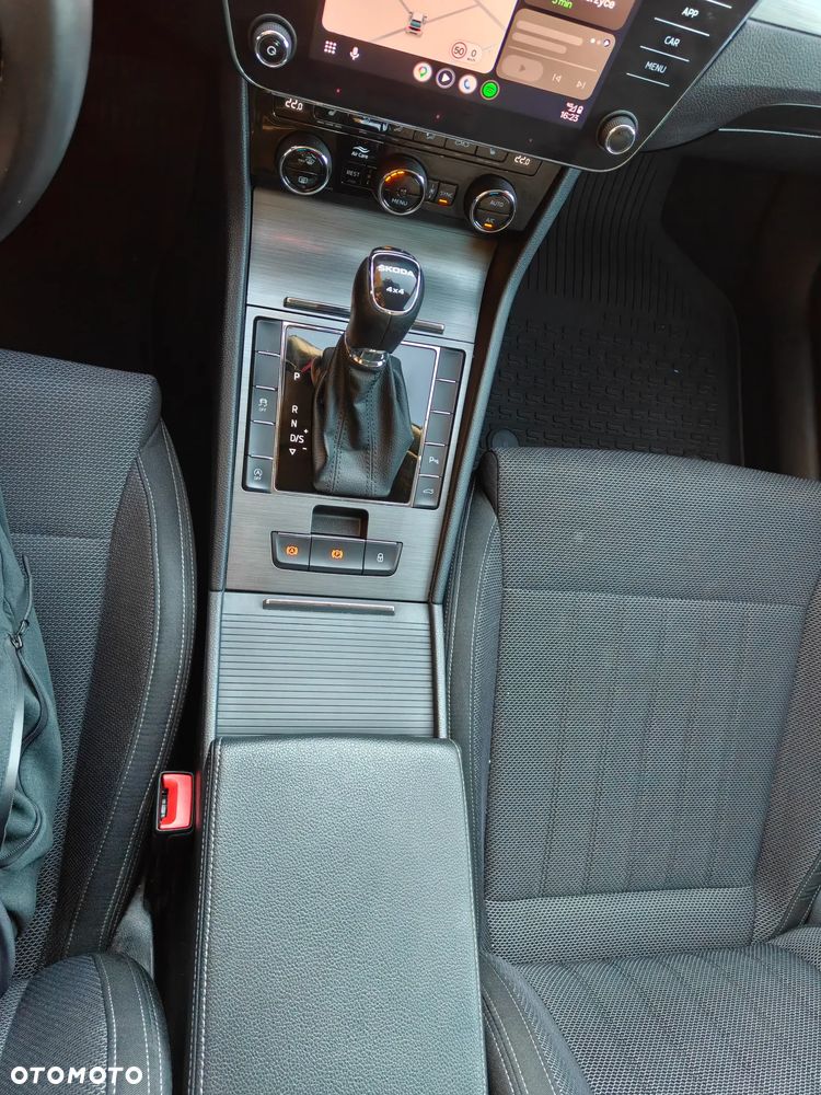 Skoda Superb - 20