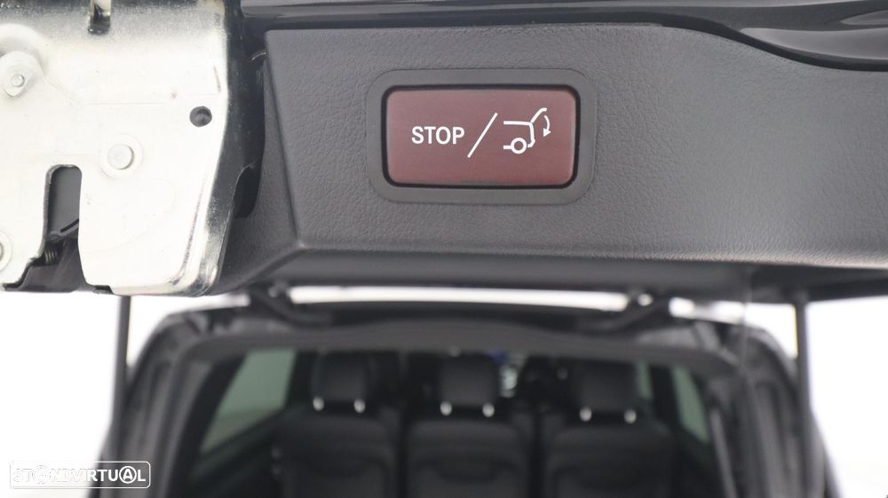 Mercedes-Benz V 250 d Longo Avantgarde - 33