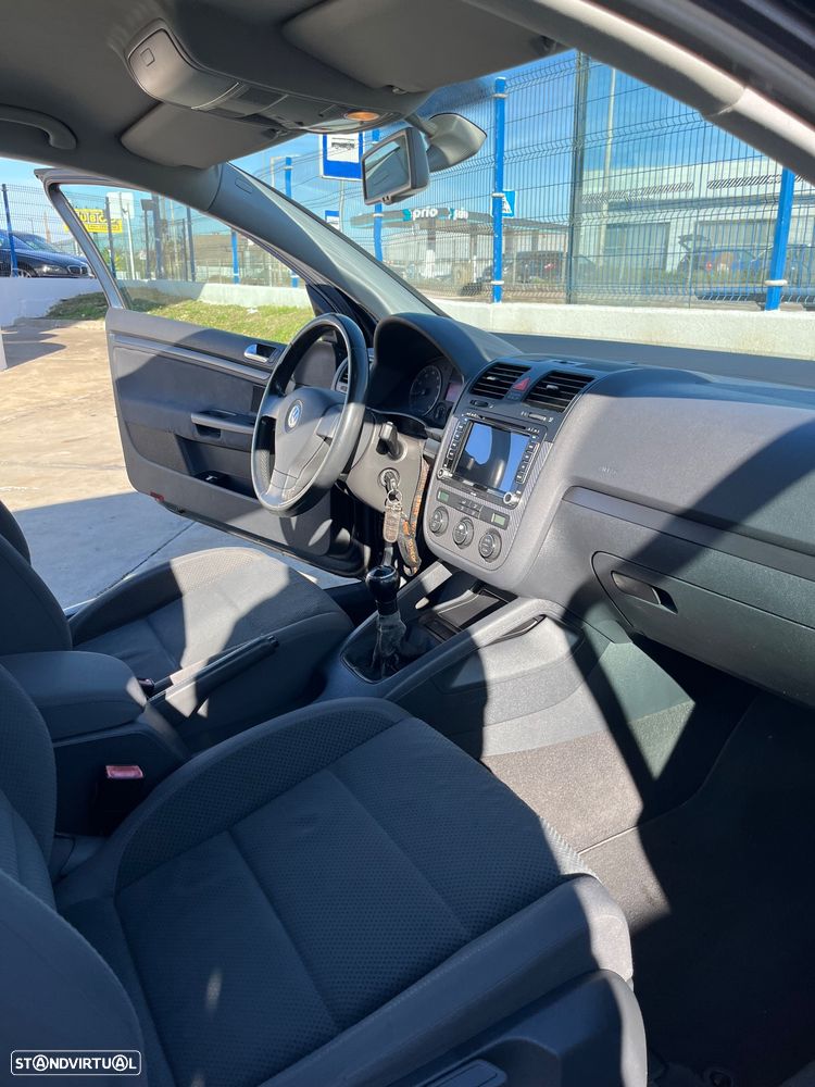 VW Golf 1.4i Trendline - 2