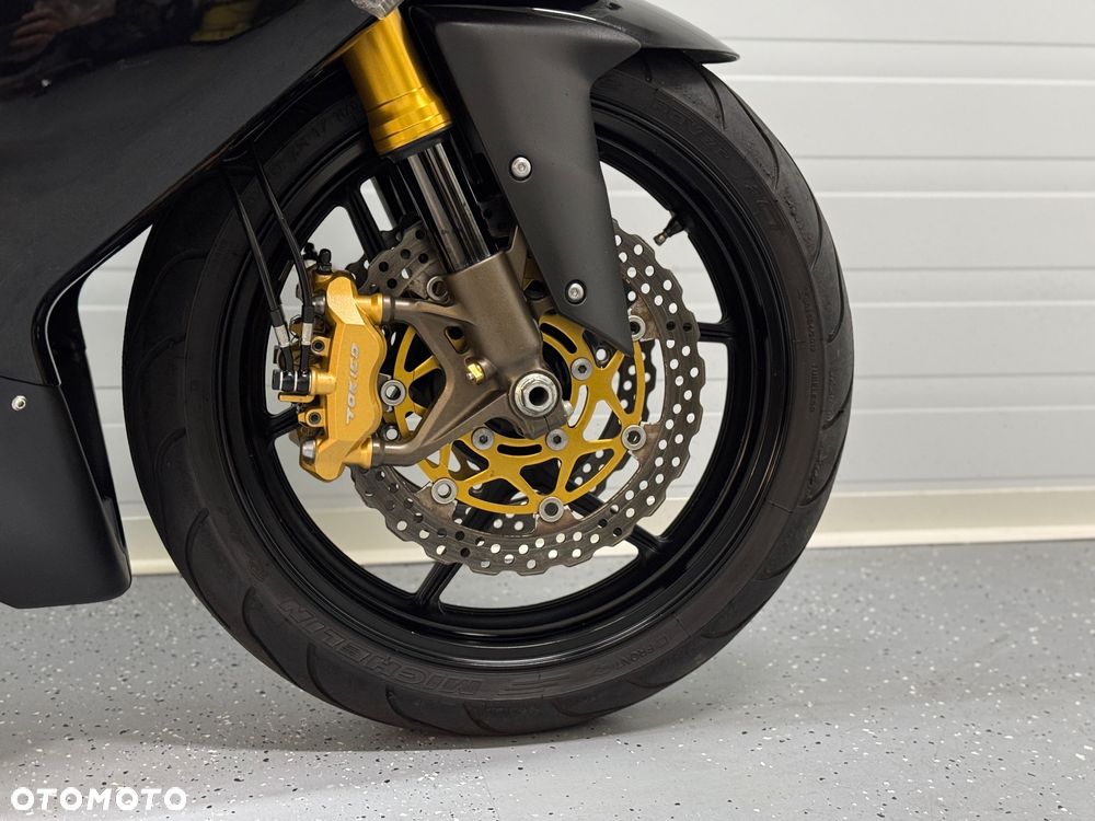 Kawasaki ZXR - 6