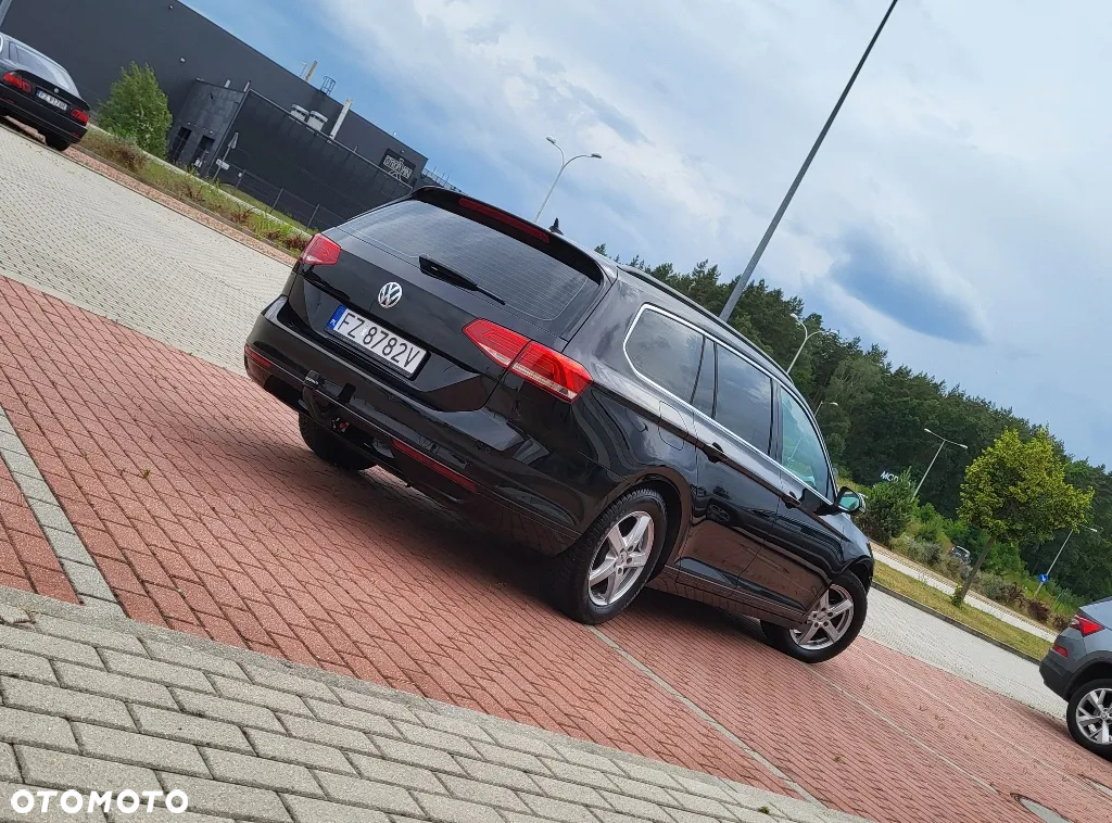 Volkswagen Passat 2.0 TDI BMT Comfortline DSG - 3