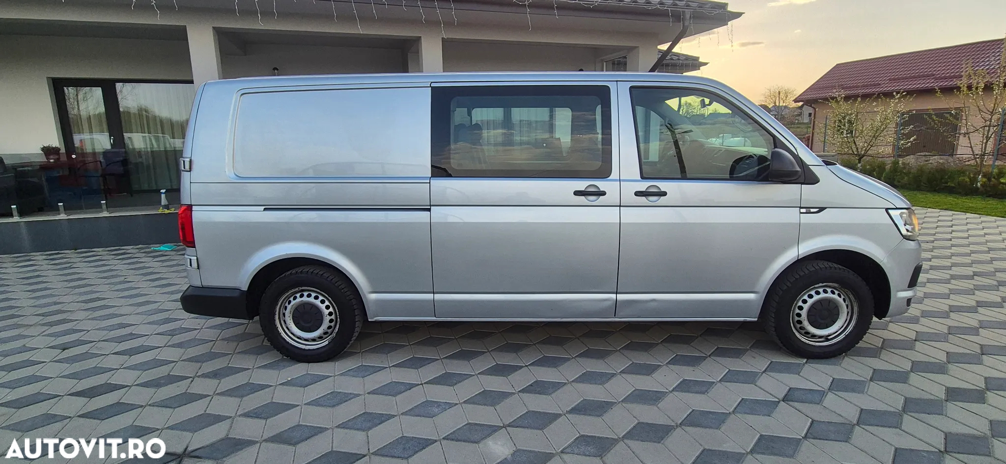 Volkswagen Transporter - 14