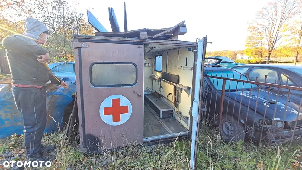 kontener zabudowa karetki honker 2,3m na udowe kurnik czy inne - 2