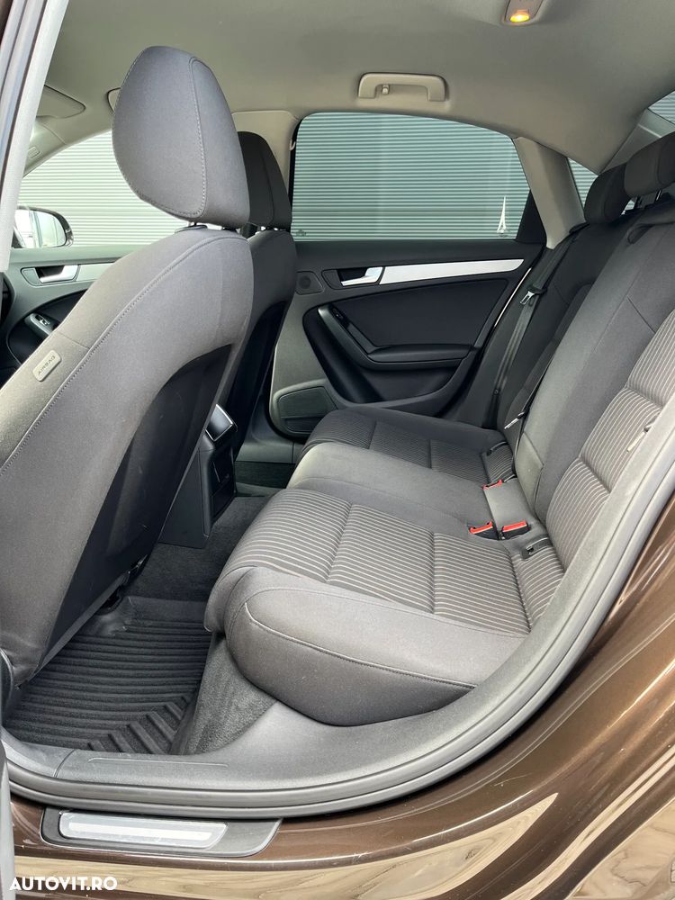 Audi A4 2.0 TDI DPF Ambiente - 18