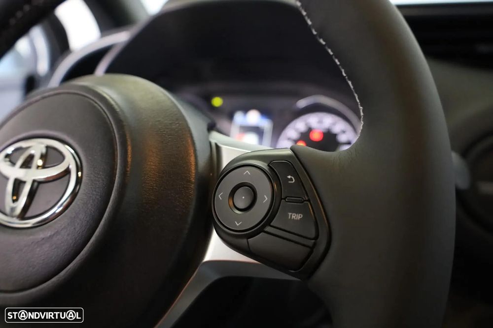 Toyota Yaris 1.5 HSD GR Sport - 39