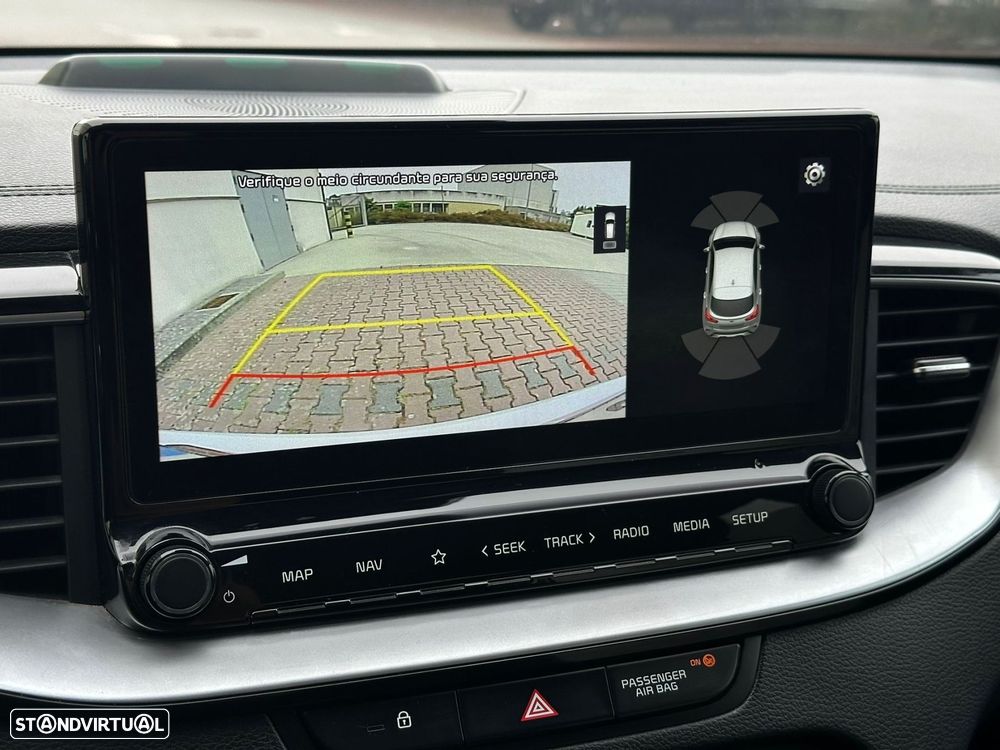 Kia XCeed 1.6 GDi PHEV Tech - 23