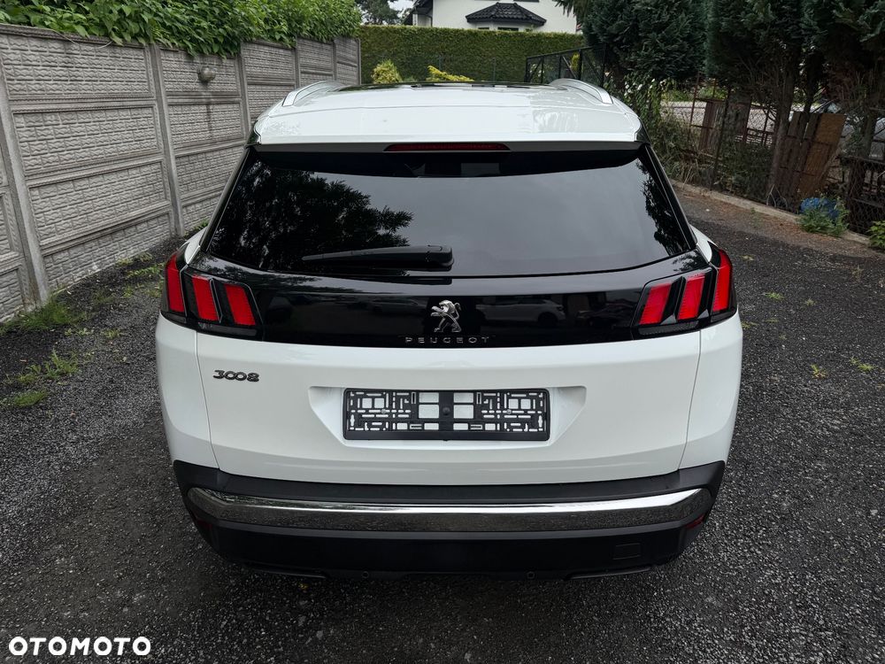 Peugeot 3008 BlueHDi 180 Stop & Start EAT8 Allure - 22