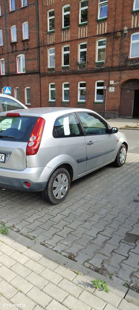 Ford Fiesta - 3
