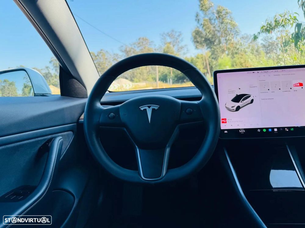 Tesla Model 3 Long Range AWD Dual Motor - 32