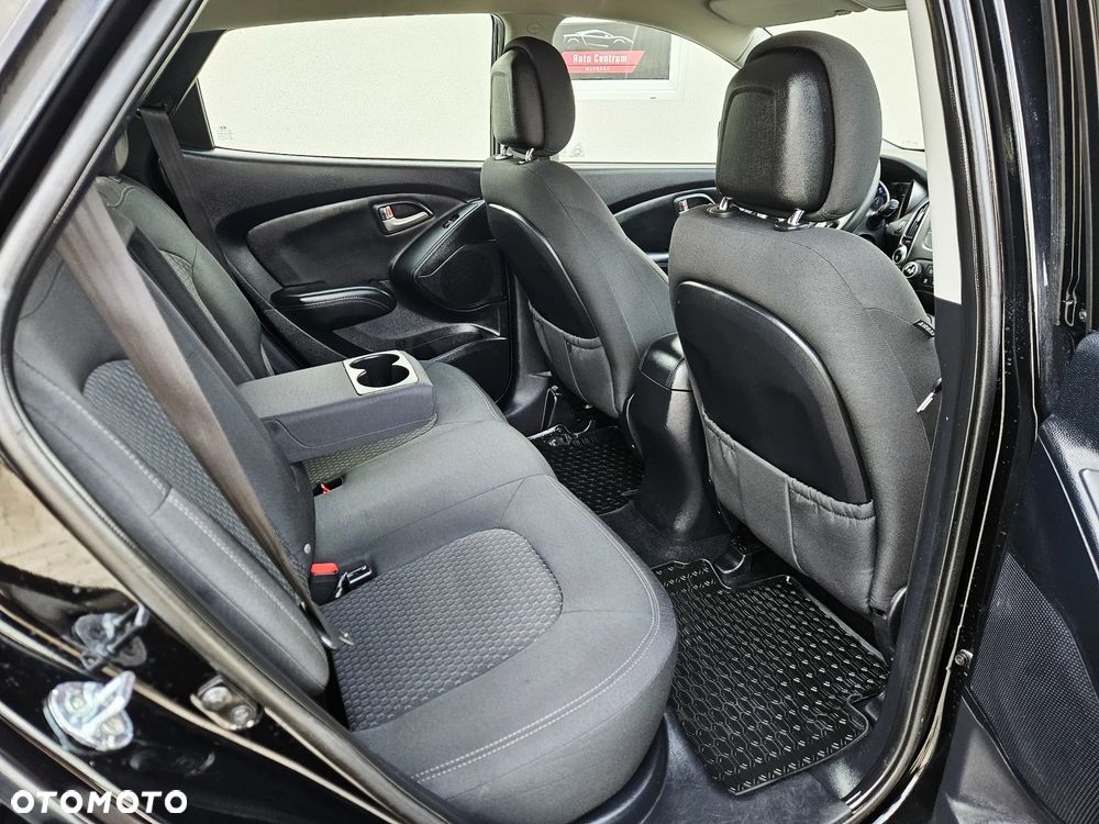 Hyundai ix35 1.6 2WD UEFA EURO 2012 Edition - 11