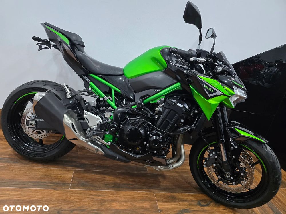 Kawasaki Z - 9