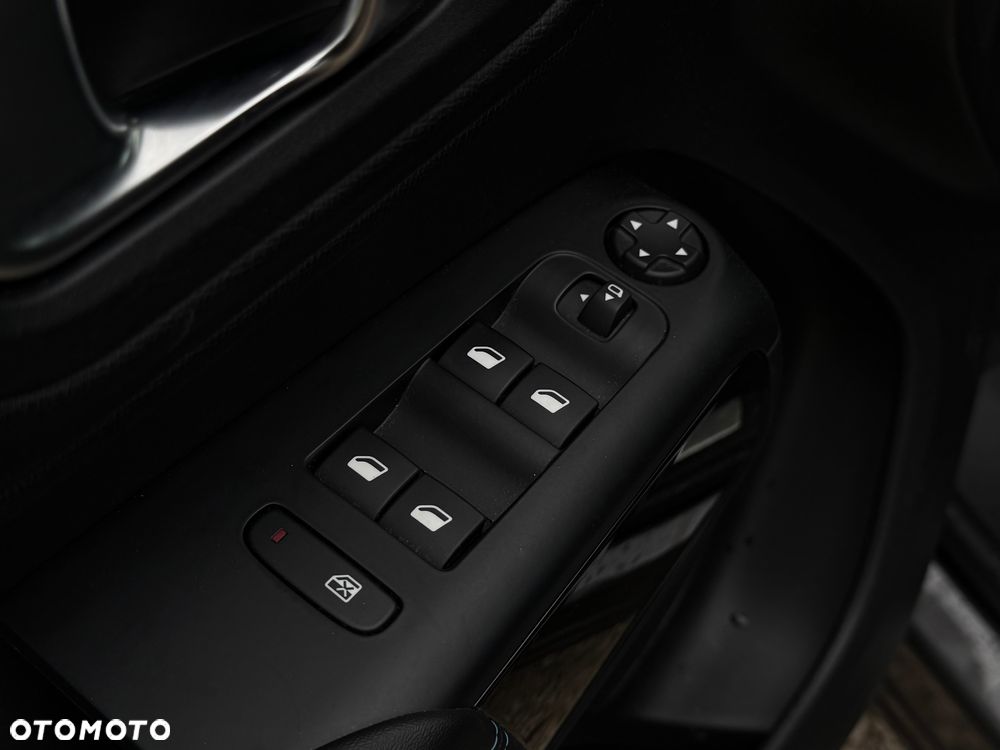 Citroën C5 Aircross 1.2 PureTech Live EAT8 - 36