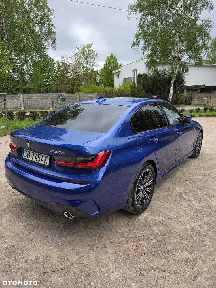 BMW Seria 3 330e M Sport sport - 6