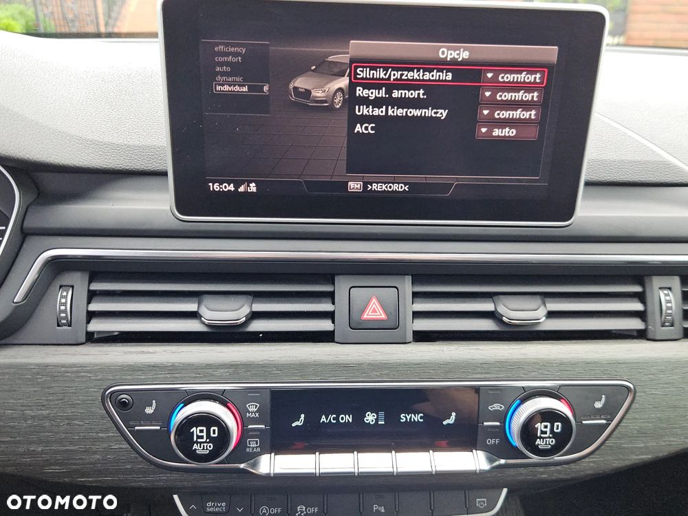 Audi A4 Avant 40 TDI S Line S tronic - 29