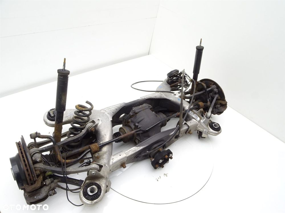 Zawieszenie tył tylne kompletne dyferencjał 2190400 mercedes cls w219 3.0 - 3