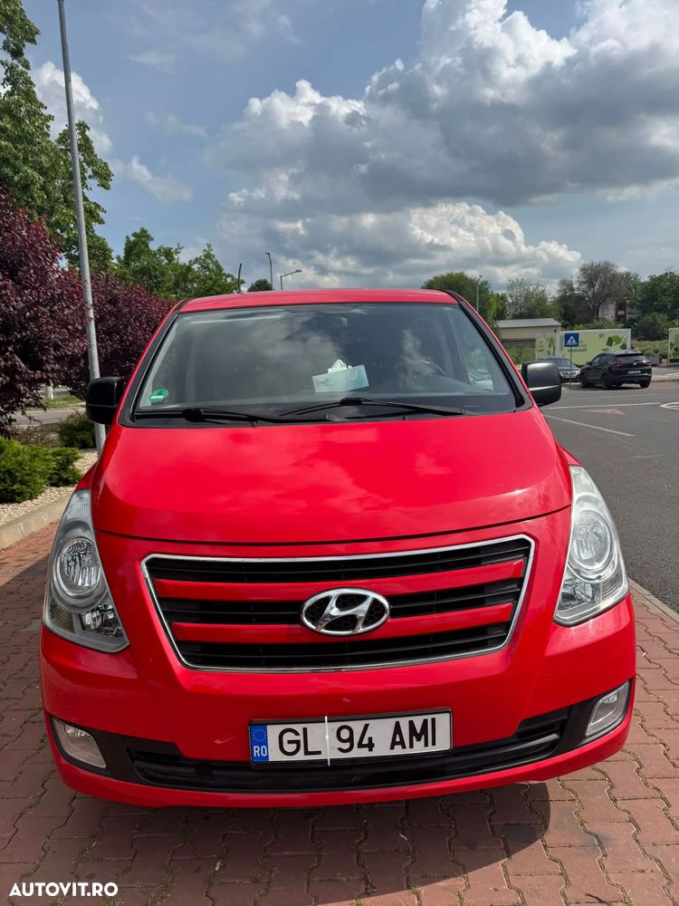 Hyundai H-1 Starex - 2