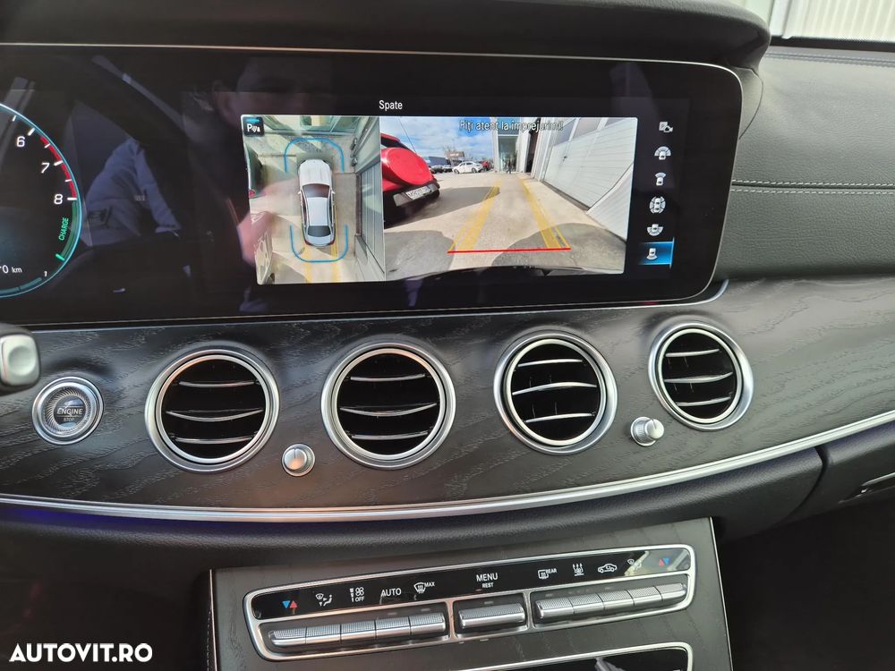 Mercedes-Benz E 300 - 14