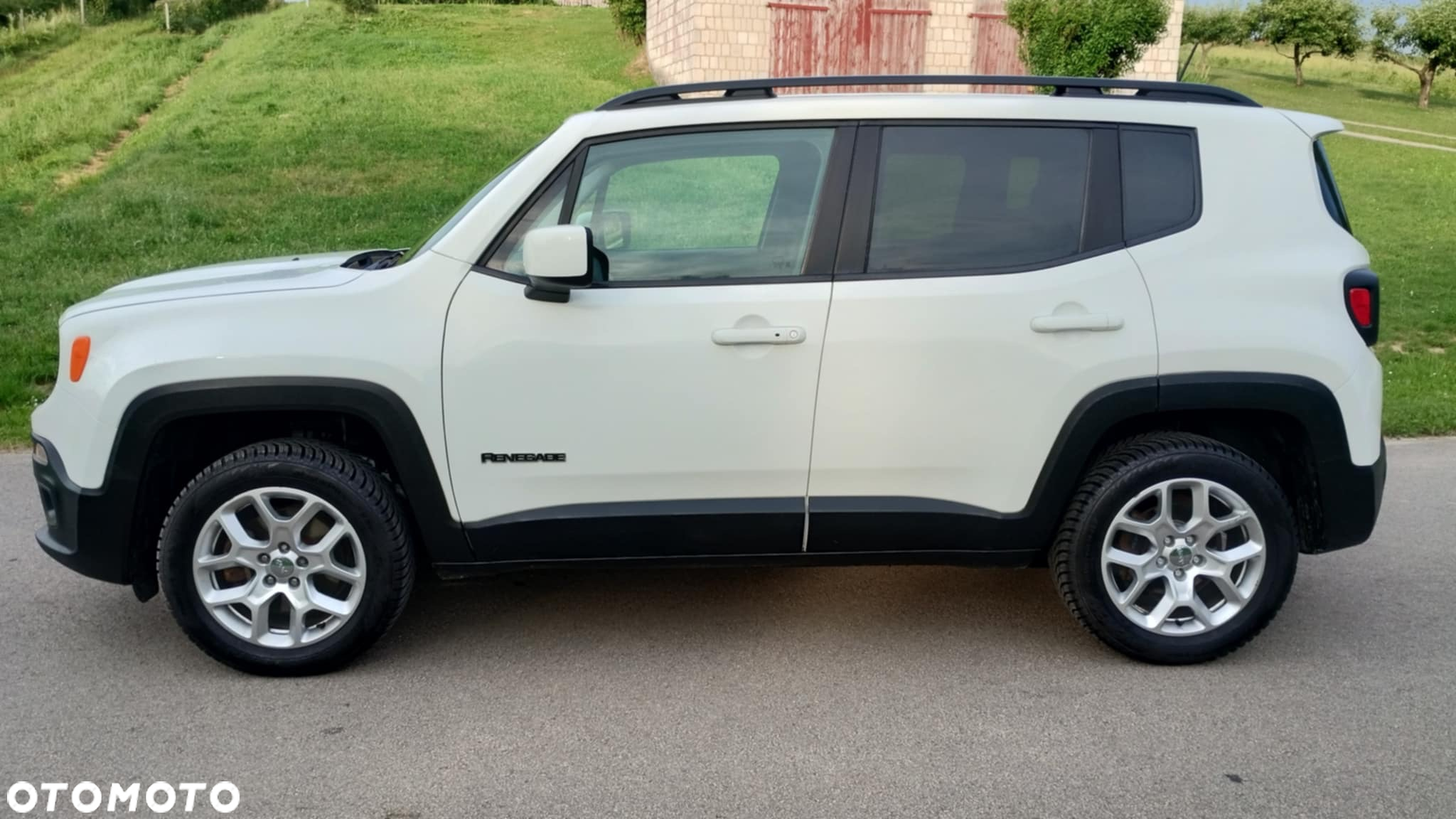Jeep Renegade - 10