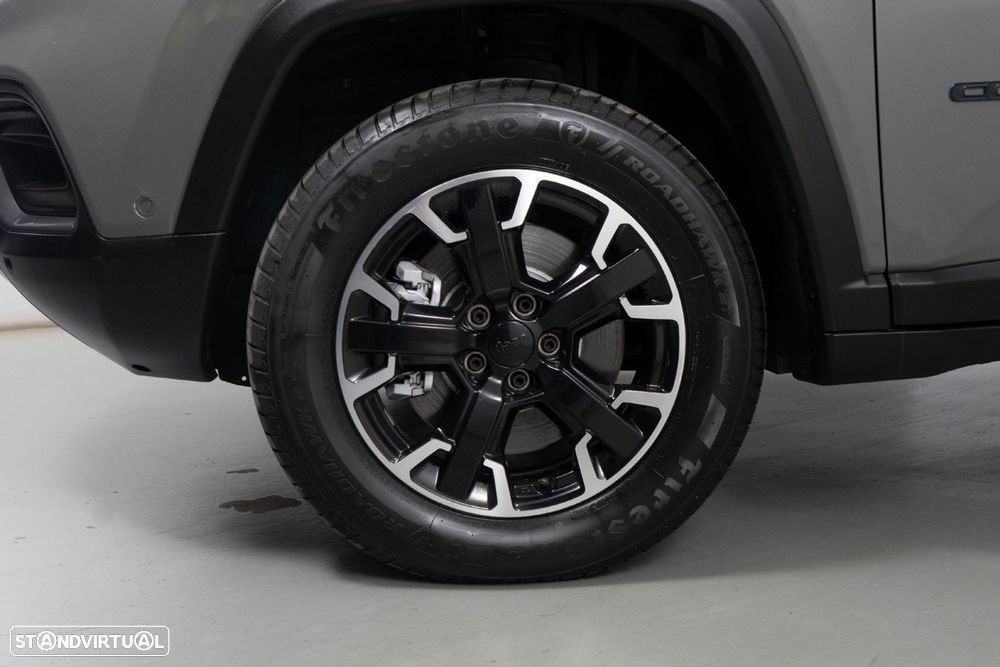 Jeep Compass 1.3 TG Trailhawk - 19