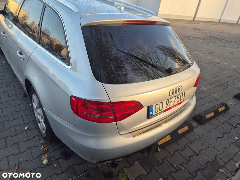 Audi A4 Avant 2.0 TDI - 4