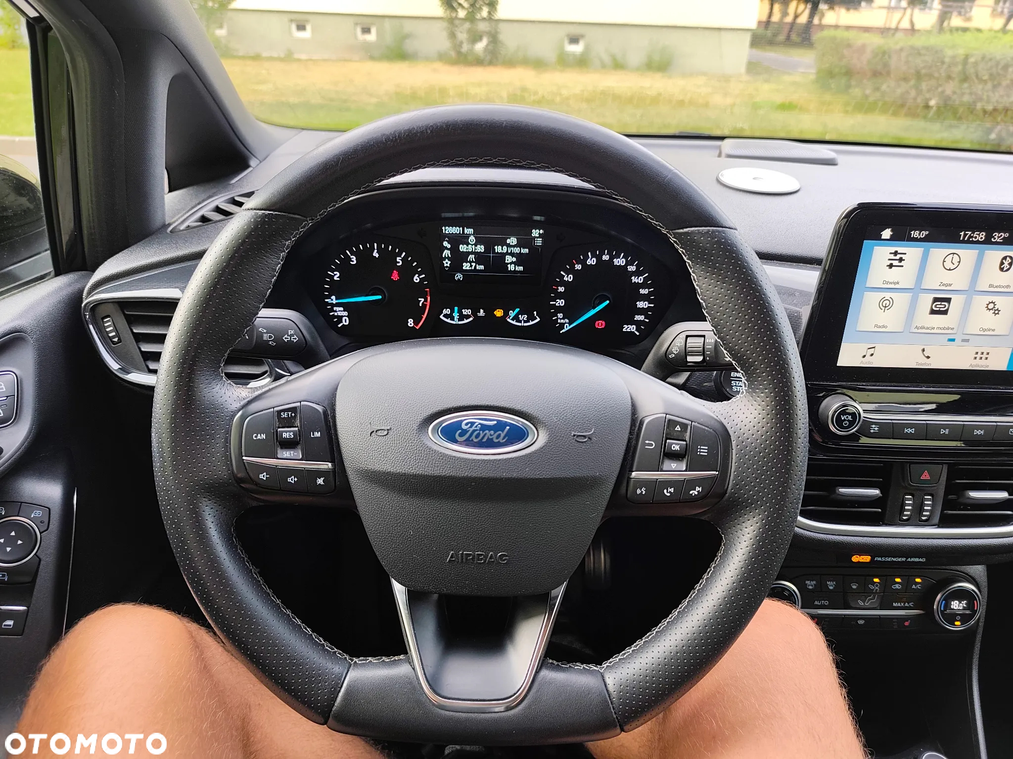 Ford Fiesta 1.0 EcoBoost ST-Line - 26