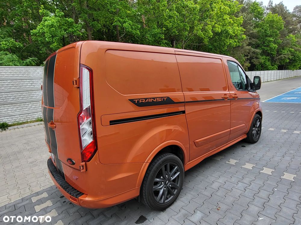 Ford Transit Custom Sport - 24