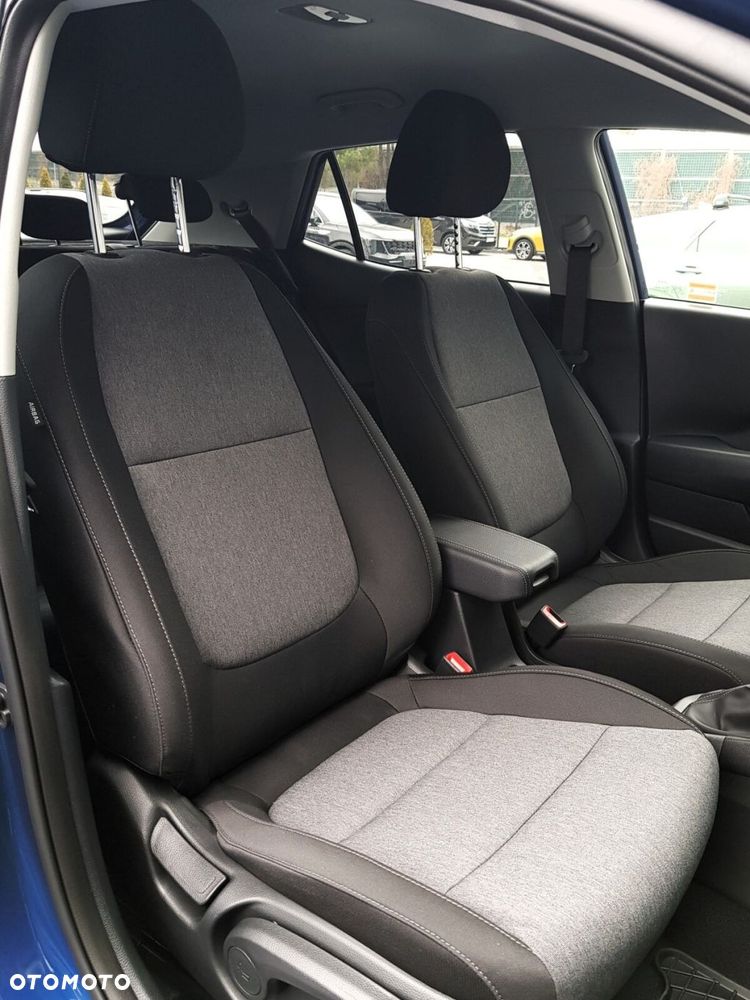 Kia Stonic - 28