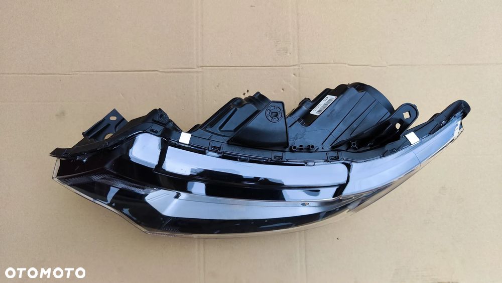 Mitsubishi Outlander Lift 16-23 Lampa Przód Soczewka Lewa Nieklejona Oryginał EU - 4
