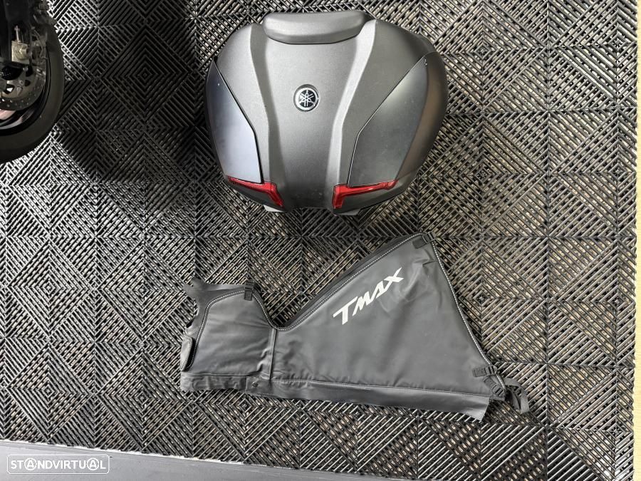 Yamaha TMAX TECH MAX - 23