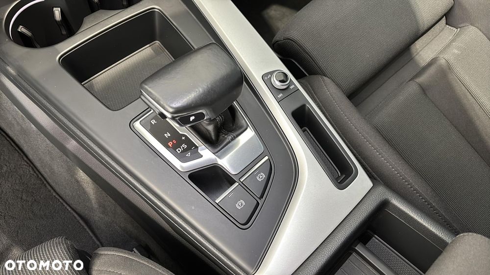 Audi A4 Allroad - 16