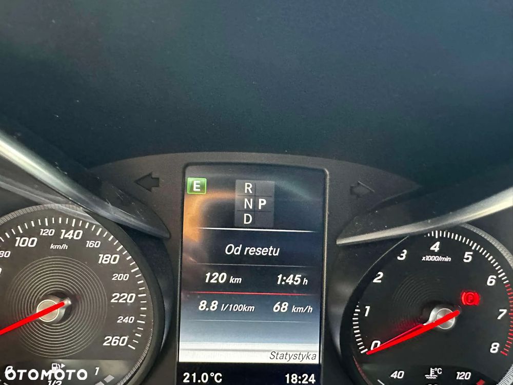 Mercedes-Benz GLC - 13