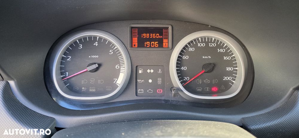 Dacia Duster dCi 110 FAP 4x4 Laureate - 13