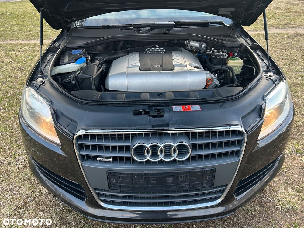 Audi Q7 - 15