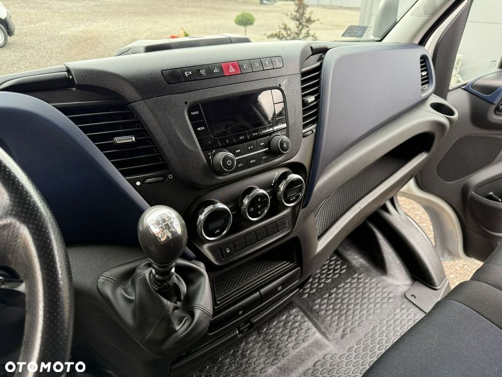 Iveco Daily 35C15 - 11