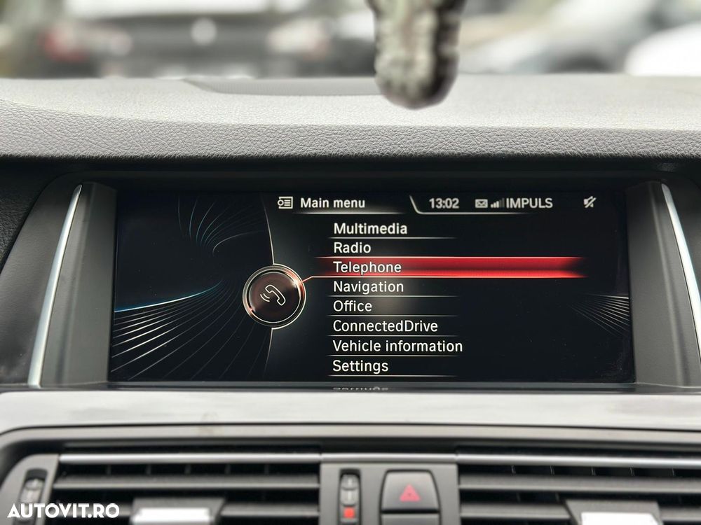 BMW Seria 5 520d Aut. - 28