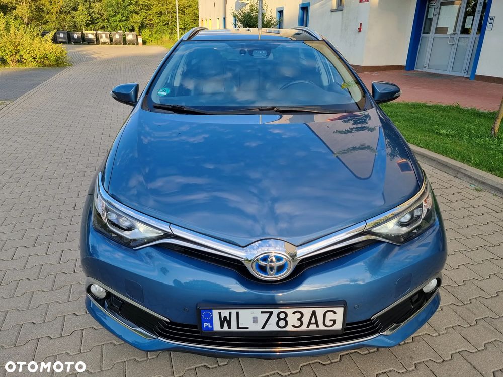 Toyota Auris 1.8 VVT-i Automatik Executive - 4