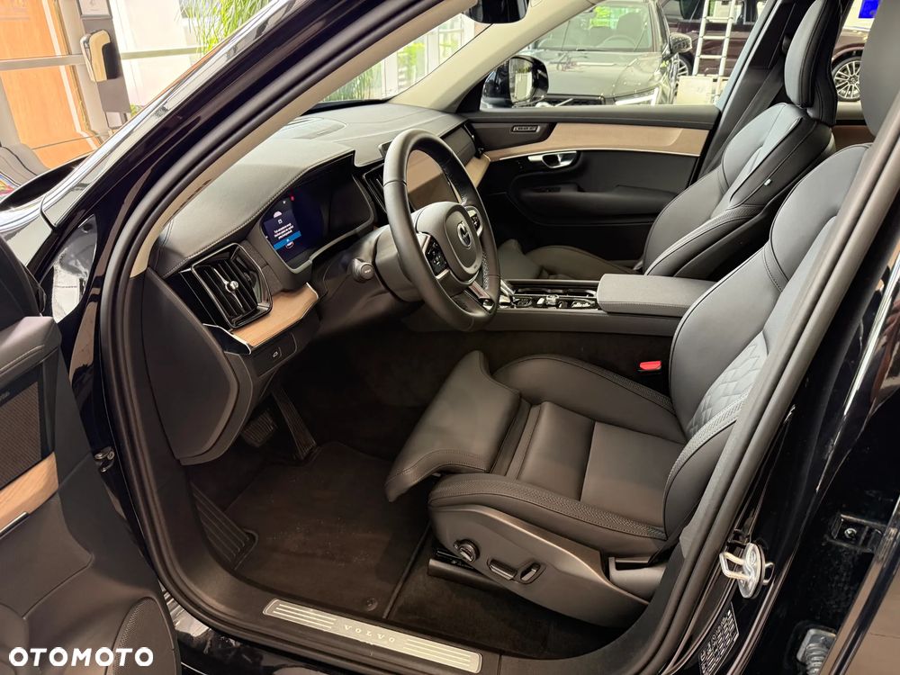 Volvo XC 90 B5 B AWD Plus Bright - 34