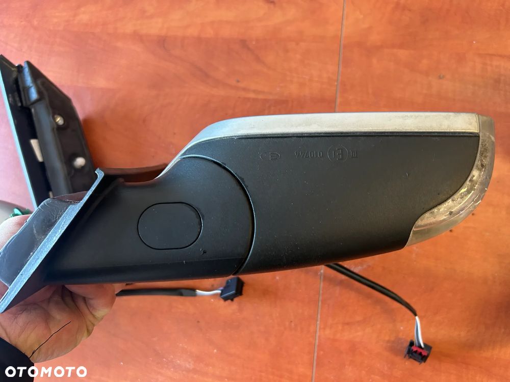 LUSTERKO LEWE PRAWE VOLKSWAGEN TOURAN I 1T0857933 - 4