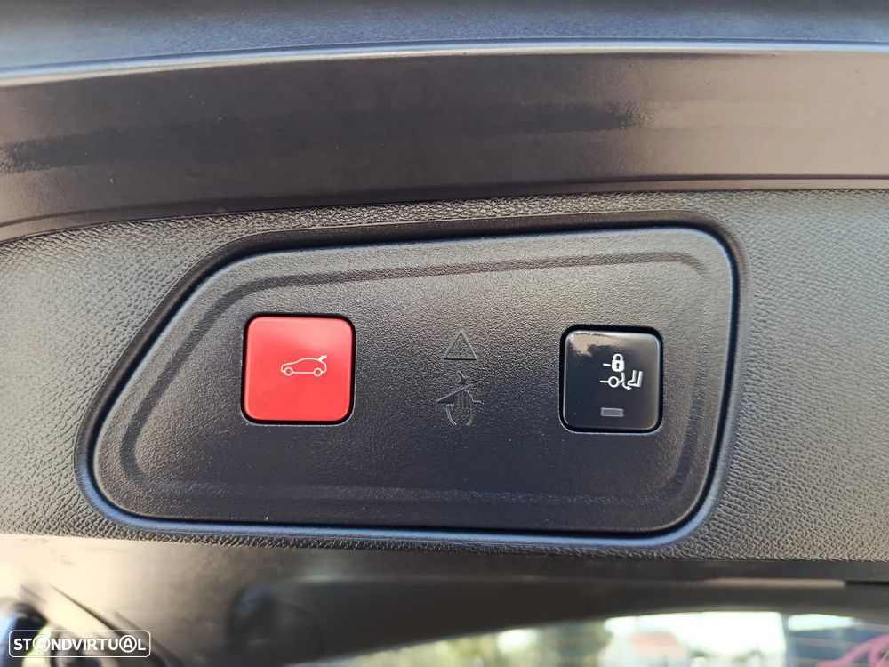 Peugeot 3008 1.6 Hybrid Allure Pack e-EAT8 - 27