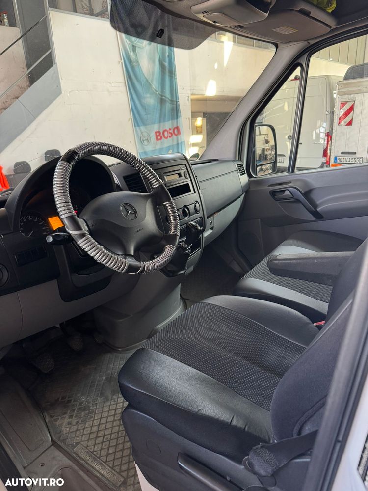 Mercedes-Benz Sprinter - 6