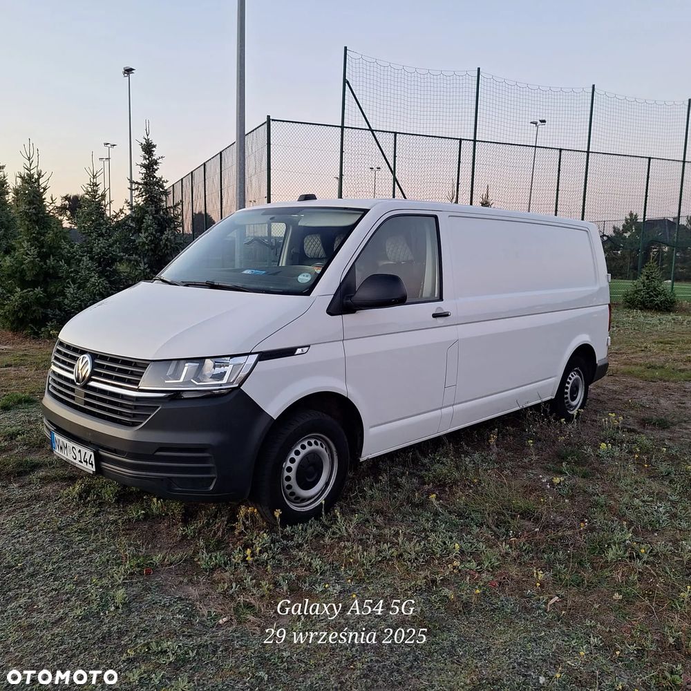 Volkswagen Transporter - 2
