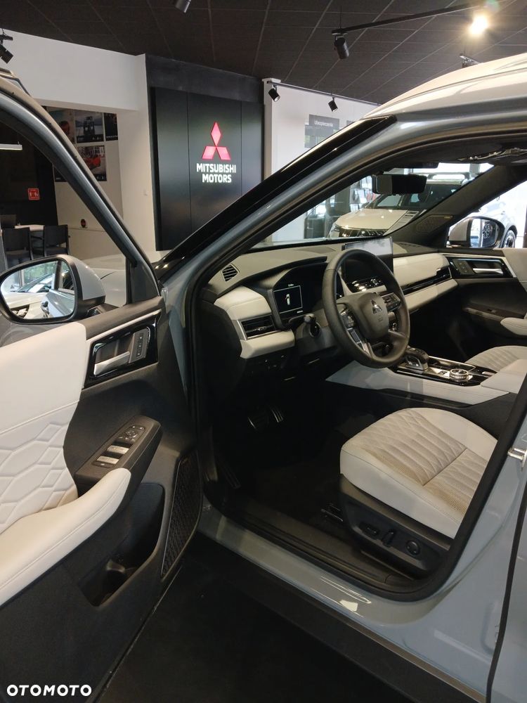 Mitsubishi Outlander Instyle - 8