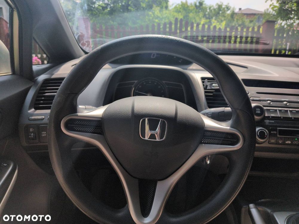 Honda Civic 1.8 Executive - 11