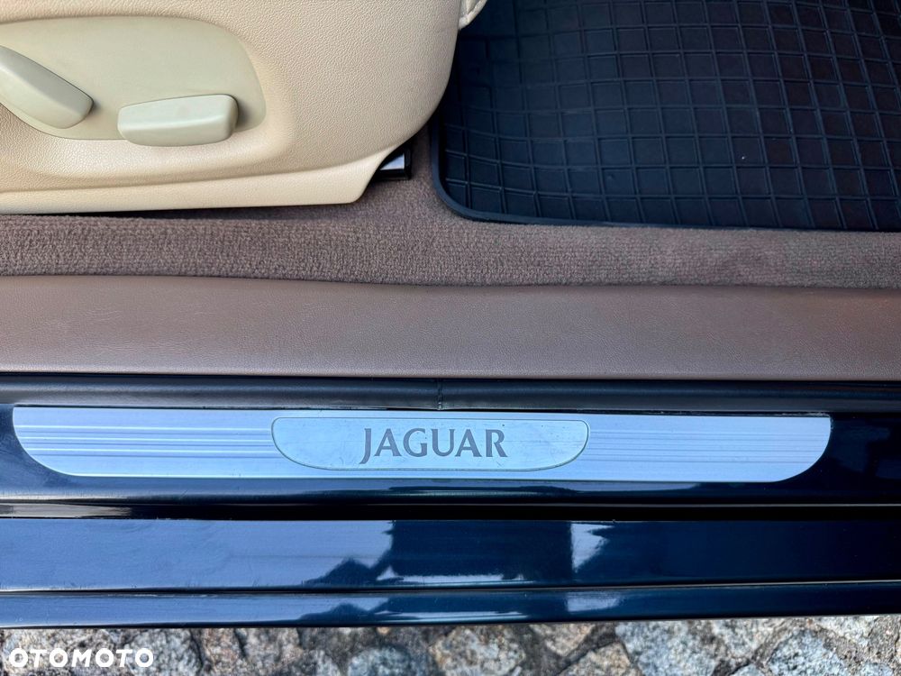 Jaguar S-Type 2.7 V6 D Executive - 33