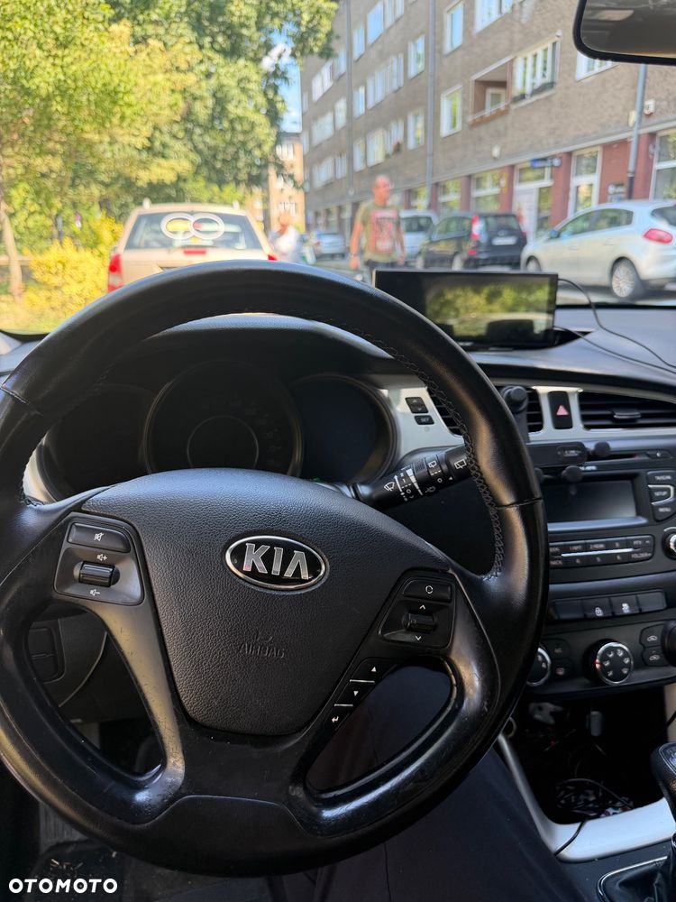 Kia Ceed 1.4 M - 17