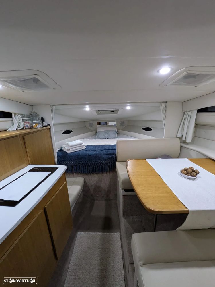 Bayliner Cruiser 285 - 2