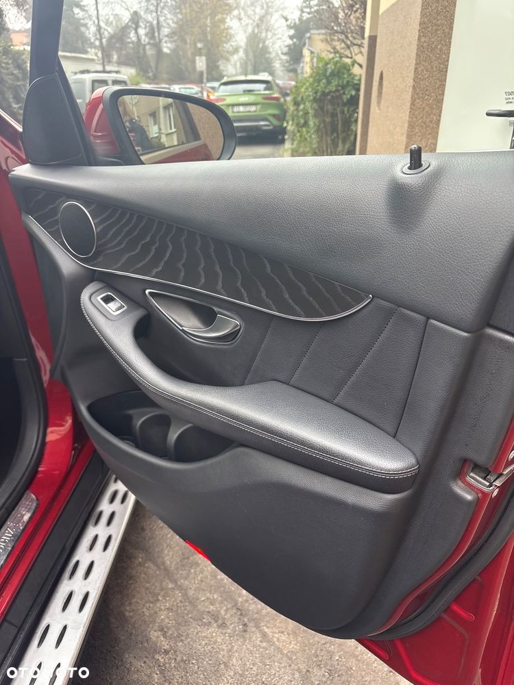 Mercedes-Benz GLC - 3