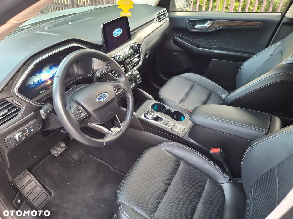 Ford Escape 2.0 EcoBoost AWD Titanium - 21