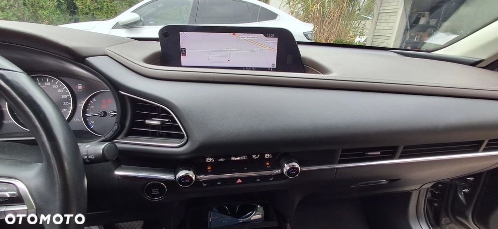 Mazda CX-30 - 16